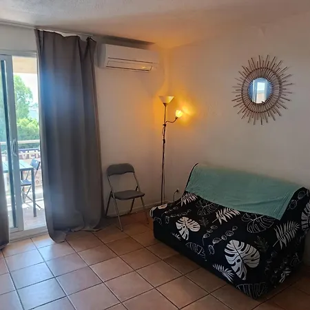 Studio cabine * Canet-en-Roussillon