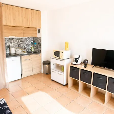Apartmán Climatise Proche Avec Balcon 4 Personnes